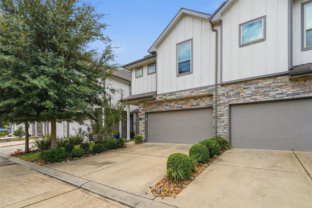 4739 Glen Isle Drive, Houston, TX 77009