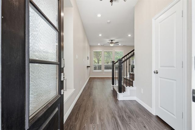 4739 Glen Isle Drive, Houston, TX 77009