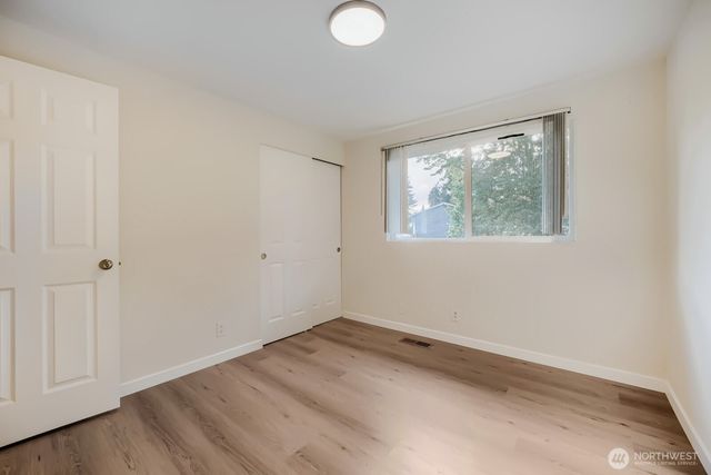 32424 10th Place S, Federal Way, WA 98003