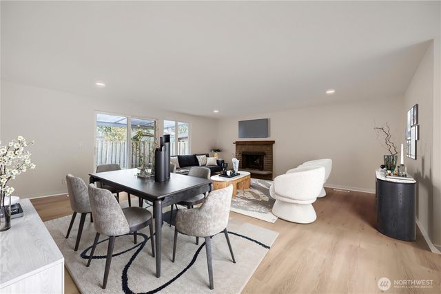 32424 10th Place S, Federal Way, WA 98003