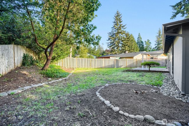 32424 10th Place S, Federal Way, WA 98003