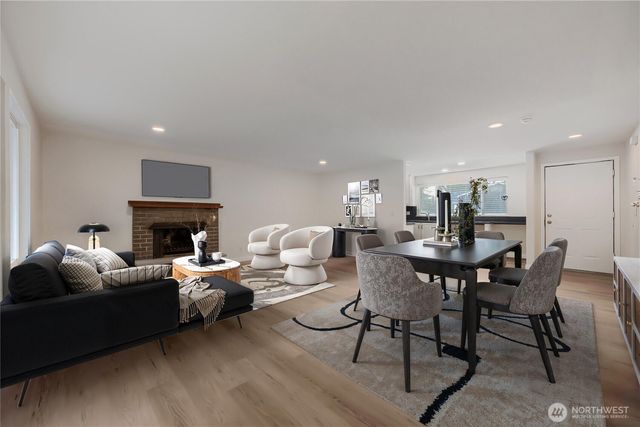 32424 10th Place S, Federal Way, WA 98003