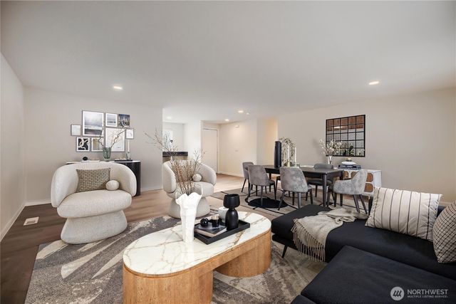 32424 10th Place S, Federal Way, WA 98003