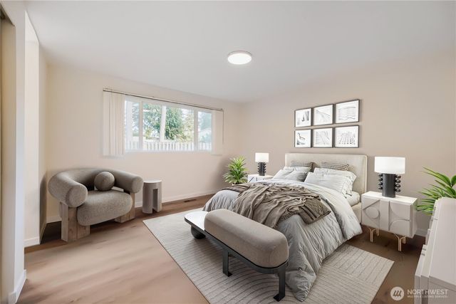 32424 10th Place S, Federal Way, WA 98003