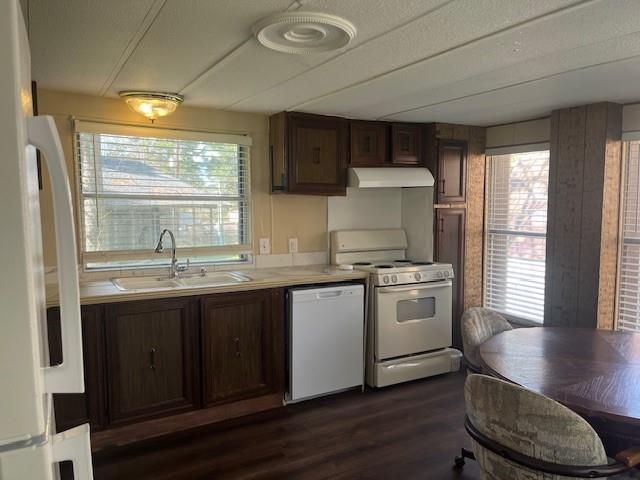 13122 S Lee Shore Drive, Willis, TX 77318