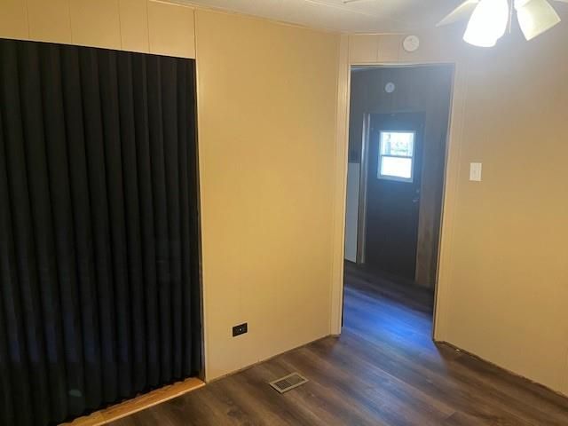 13122 S Lee Shore Drive, Willis, TX 77318