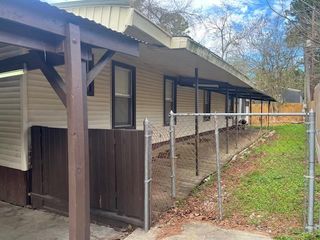 13122 S Lee Shore Drive, Willis, TX 77318