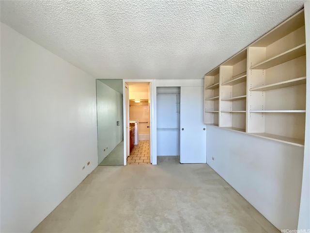 1717 Mott Smith Drive 3, Honolulu, HI 96822