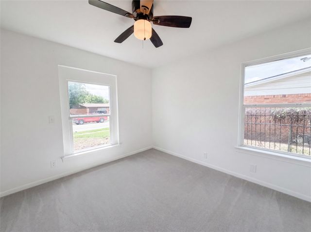 137 S Valera Court, Fort Worth, TX 76134