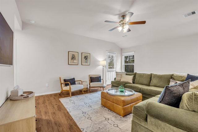 5514 Mesquite Oaks Trail, Spring, TX 77389