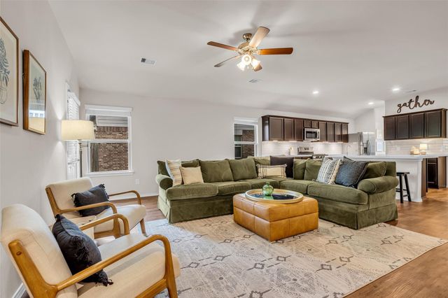 5514 Mesquite Oaks Trail, Spring, TX 77389