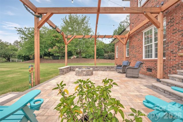13708 Thompson Place Drive, Mint Hill, NC 28227