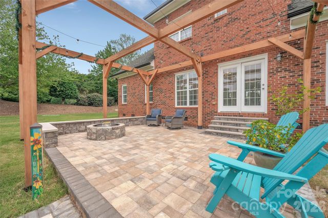 13708 Thompson Place Drive, Mint Hill, NC 28227