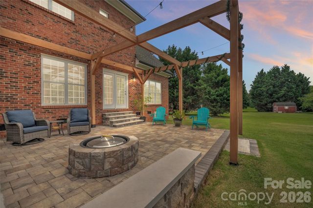 13708 Thompson Place Drive, Mint Hill, NC 28227