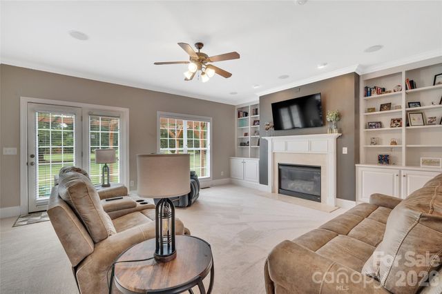 13708 Thompson Place Drive, Mint Hill, NC 28227