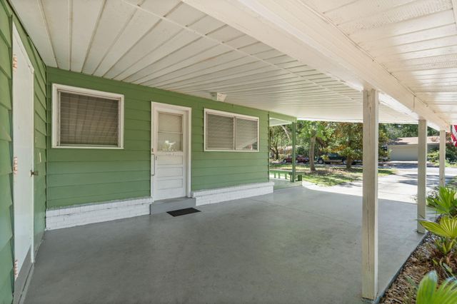 28 Magnolia Drive, Mary Esther, FL 32569