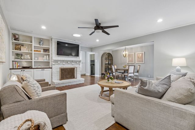 9815 Windledge Drive, Dallas, TX 75238