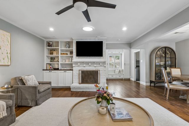 9815 Windledge Drive, Dallas, TX 75238