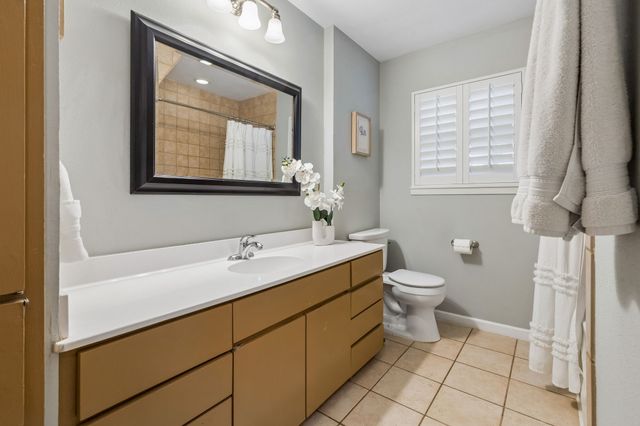 9815 Windledge Drive, Dallas, TX 75238