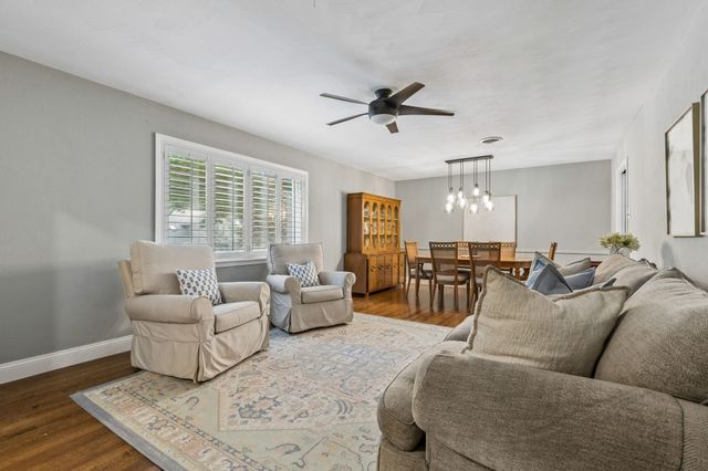 9815 Windledge Drive, Dallas, TX 75238