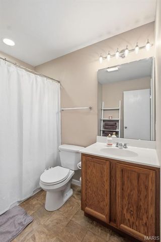 34 Parkway Drive, Troy, MO 63379