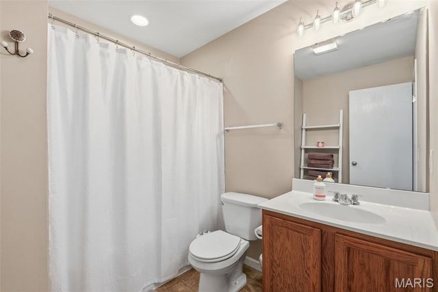 34 Parkway Drive, Troy, MO 63379