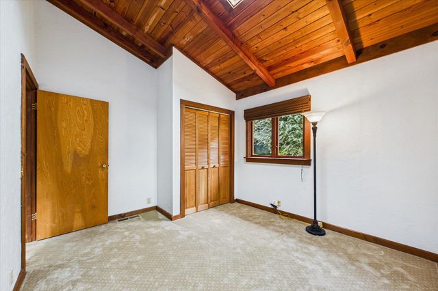 2320 Golf Course Road, Bayside South, CA 95524