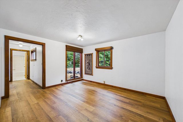 2320 Golf Course Road, Bayside South, CA 95524