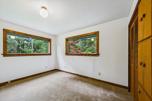 2320 Golf Course Road, Bayside South, CA 95524