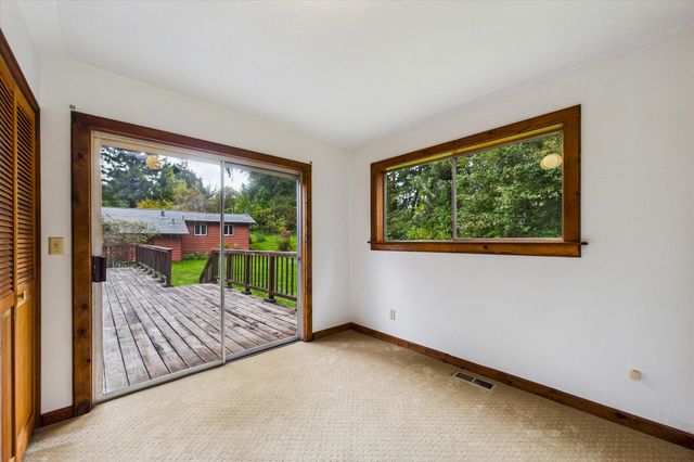 2320 Golf Course Road, Bayside South, CA 95524