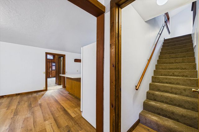 2320 Golf Course Road, Bayside South, CA 95524