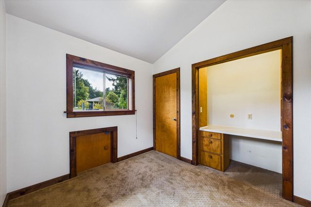 2320 Golf Course Road, Bayside South, CA 95524