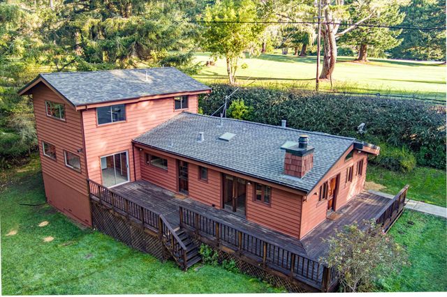 2320 Golf Course Road, Bayside South, CA 95524