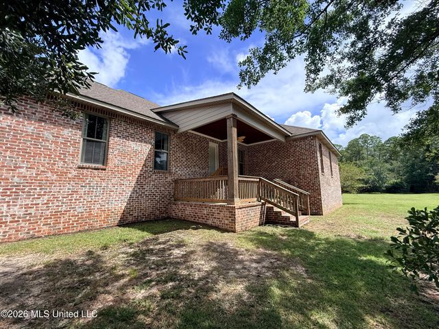 463 Channel Mark Drive, Biloxi, MS 39531