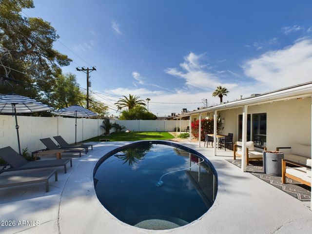 6002 E HARTFORD Avenue, Scottsdale, AZ 85254