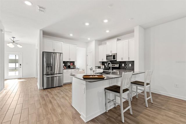 11442 LISTENING DRIVE, Orlando, FL 32832