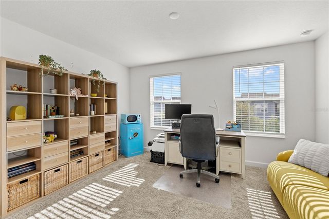 11442 LISTENING DRIVE, Orlando, FL 32832