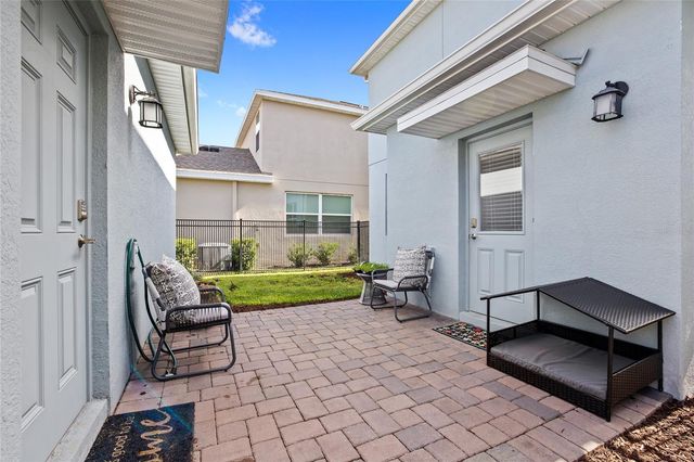11442 LISTENING DRIVE, Orlando, FL 32832