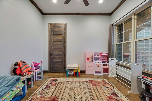 252 Agua Linda Drive, Godley, TX 76044