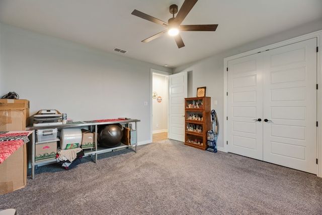 252 Agua Linda Drive, Godley, TX 76044