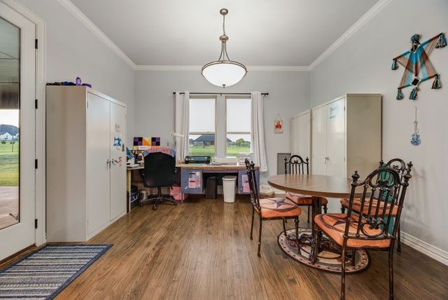 252 Agua Linda Drive, Godley, TX 76044