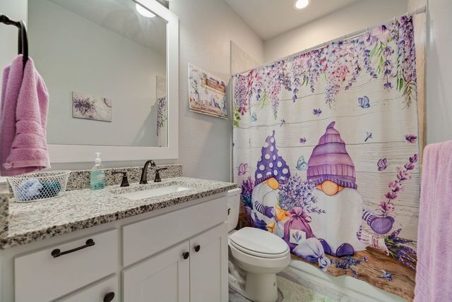 252 Agua Linda Drive, Godley, TX 76044