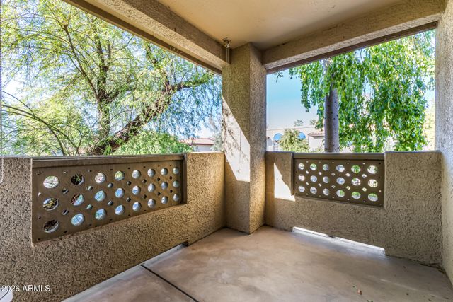 1880 E MORTEN Avenue 217, Phoenix, AZ 85020