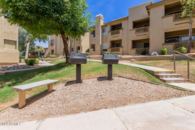 1880 E MORTEN Avenue 217, Phoenix, AZ 85020