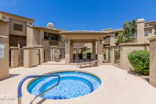 1880 E MORTEN Avenue 217, Phoenix, AZ 85020