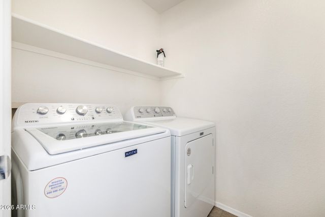 1880 E MORTEN Avenue 217, Phoenix, AZ 85020