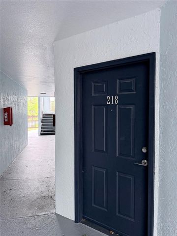 5713 GATLIN AVENUE 218, Orlando, FL 32822