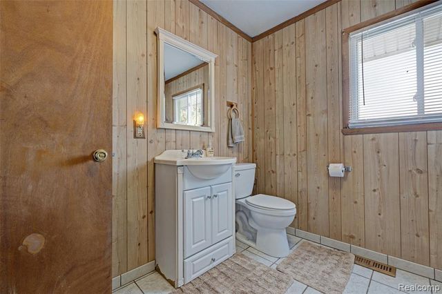 1717 S Sashabaw Road, Ortonville, MI 48462