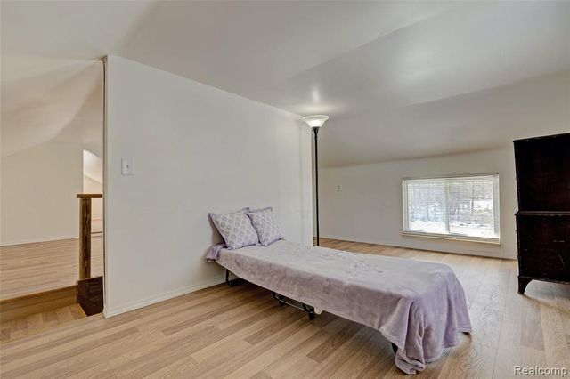 1717 S Sashabaw Road, Ortonville, MI 48462