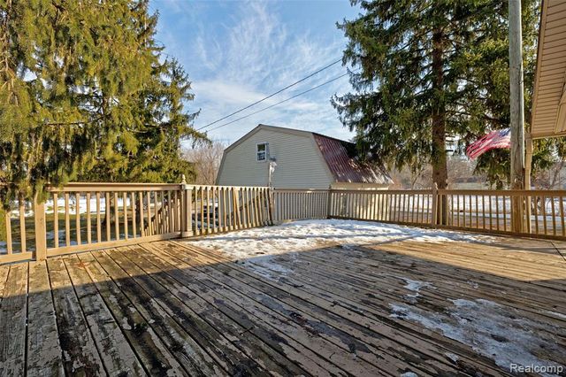 1717 S Sashabaw Road, Ortonville, MI 48462